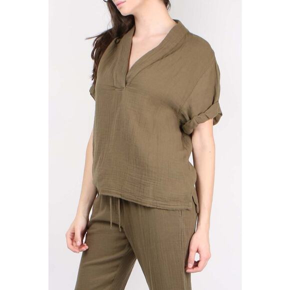 XIRENA AVERY TOP ARMY GREEN - Picture 2 of 6